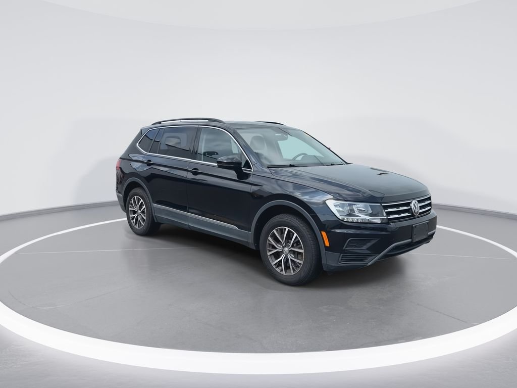 Used 2020 Volkswagen Tiguan SE with VIN 3VV2B7AXXLM073533 for sale in Greenwich, CT