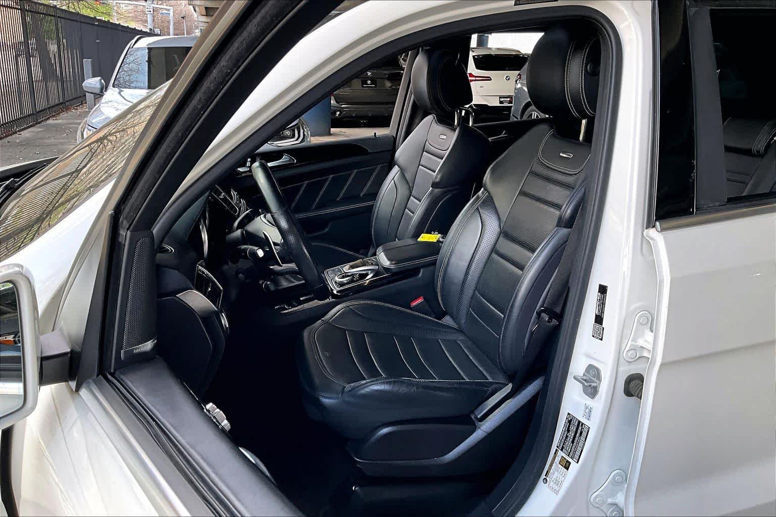 Used 2016 designo Diamond White Metallic Mercedes-Benz AMG® GLE 63 S-Model image 7