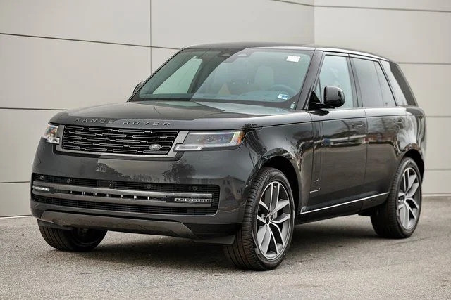 2026 Land Rover Range Rover 3.0 SE SWB's photo
