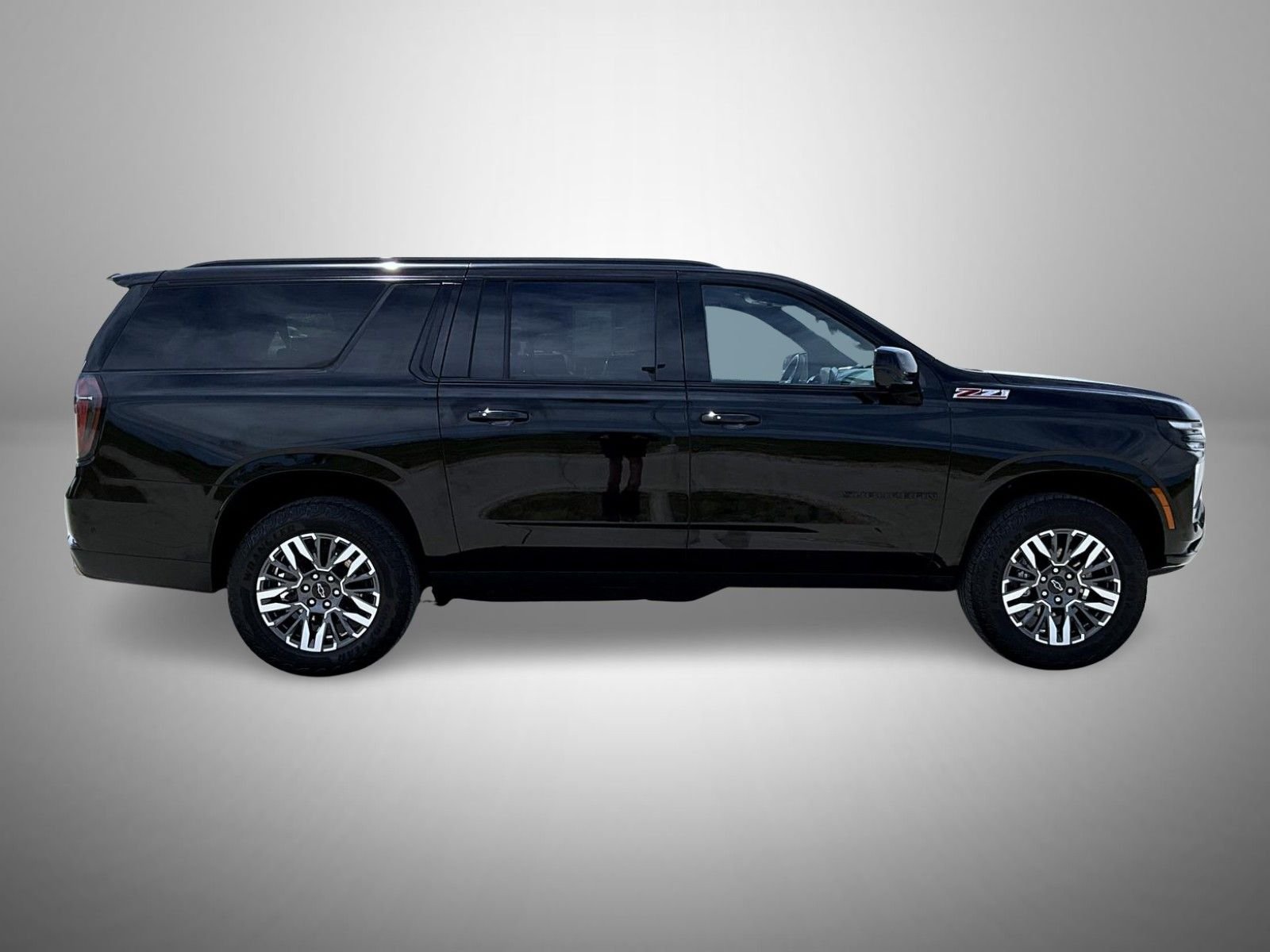 Used 2025 Black Chevrolet Z71 image 4