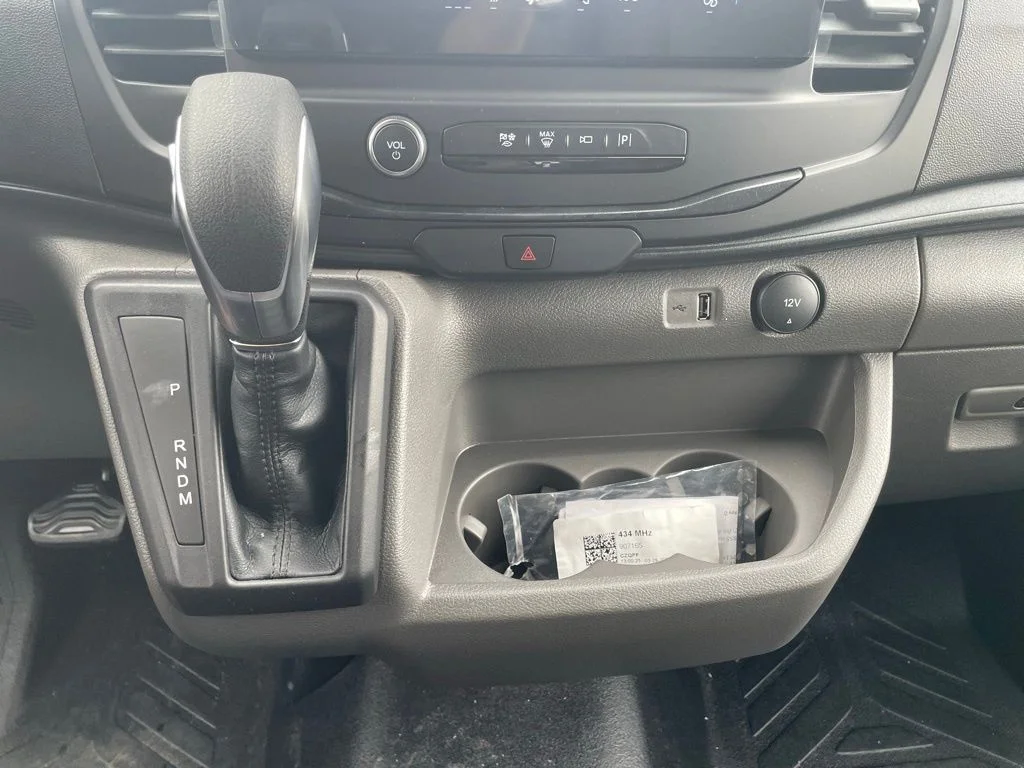 New 2026 Oxford White Ford Cargo Van image 18