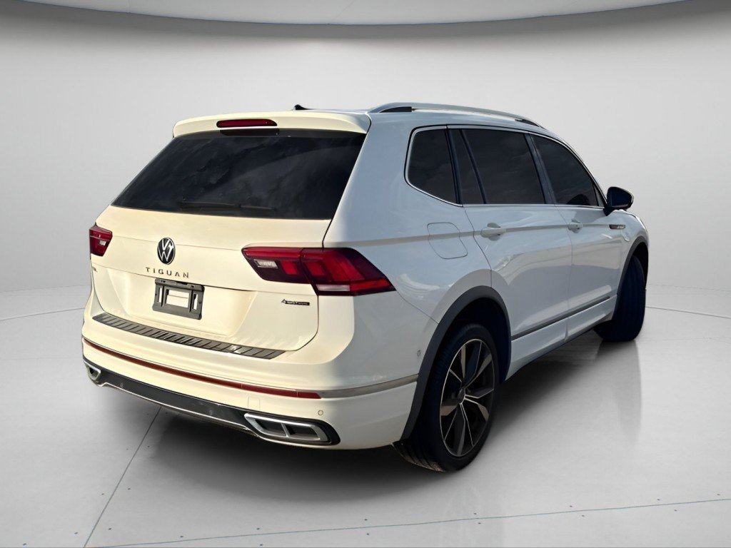 Used 2022 Oryx White Pearl Effect Volkswagen 2.0T SEL R-Line image 5