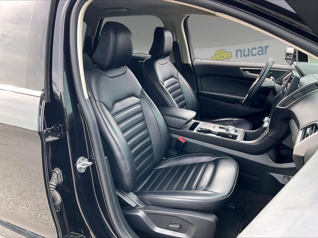 Used 2024 Agate Black Metallic Ford SEL image 10