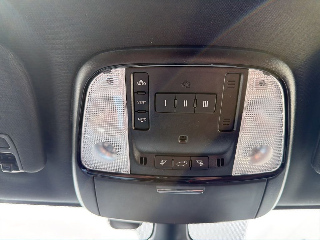 New 2026 Triple Nickel Exterior Paint Dodge GT Plus HEMI V8 image 23