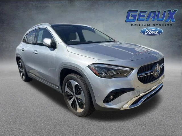 Used 2025 Silver Mercedes-Benz GLA 250 image 1