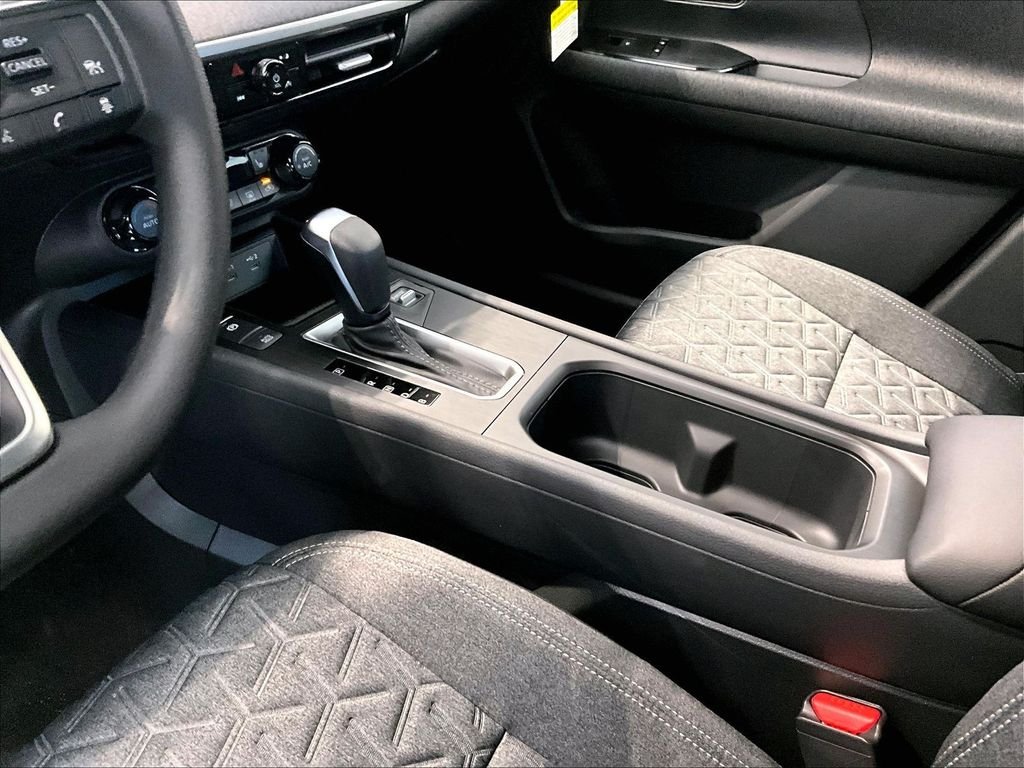 2026 Nissan KICKS SV AWD - Photo 8