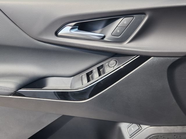 2027 Chevrolet Equinox LT - Photo 25
