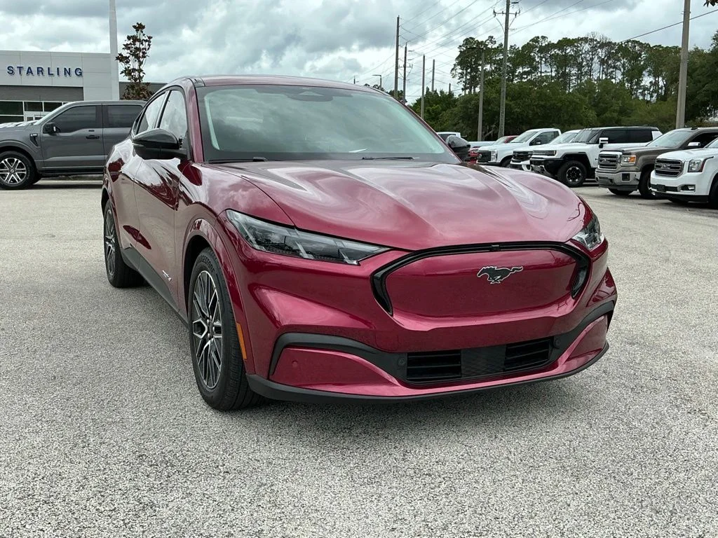 Used 2025 Red Ford Premium image 20