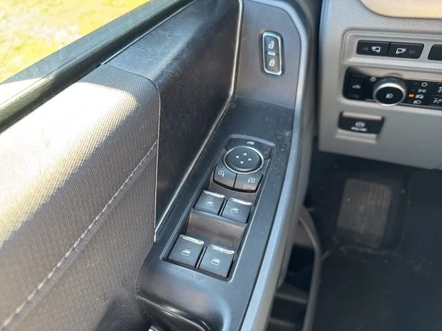 Used 2023 Silver Ford XLT image 20