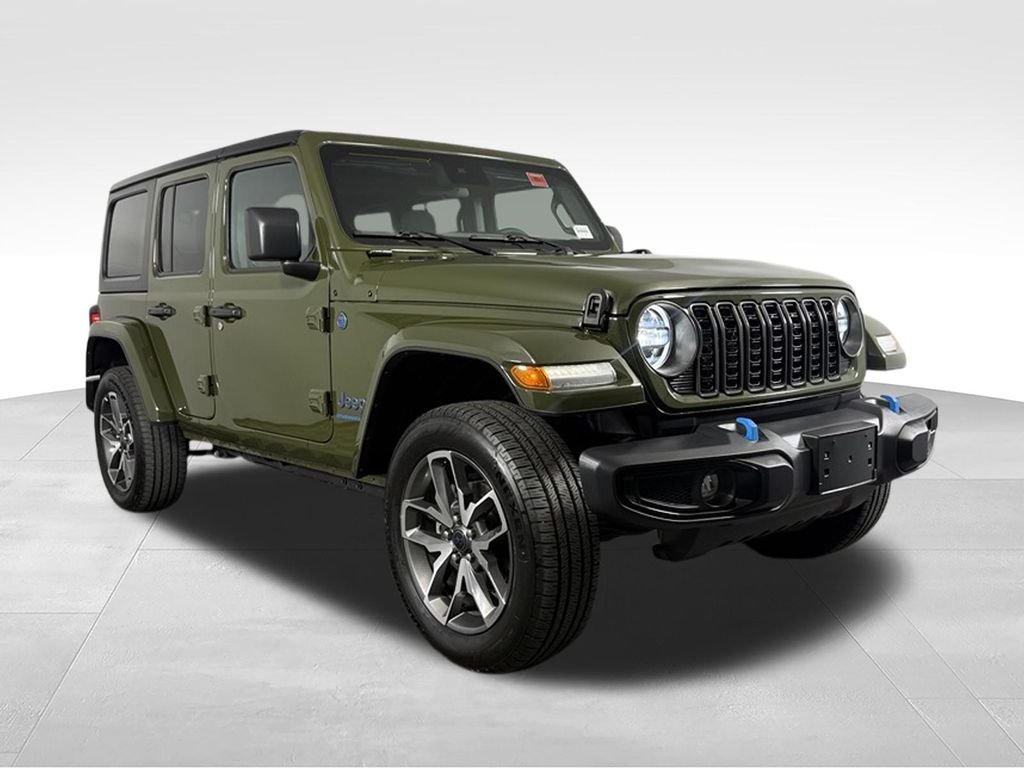 Used 2024 Green Clearcoat Jeep Sport S 4xe image 4