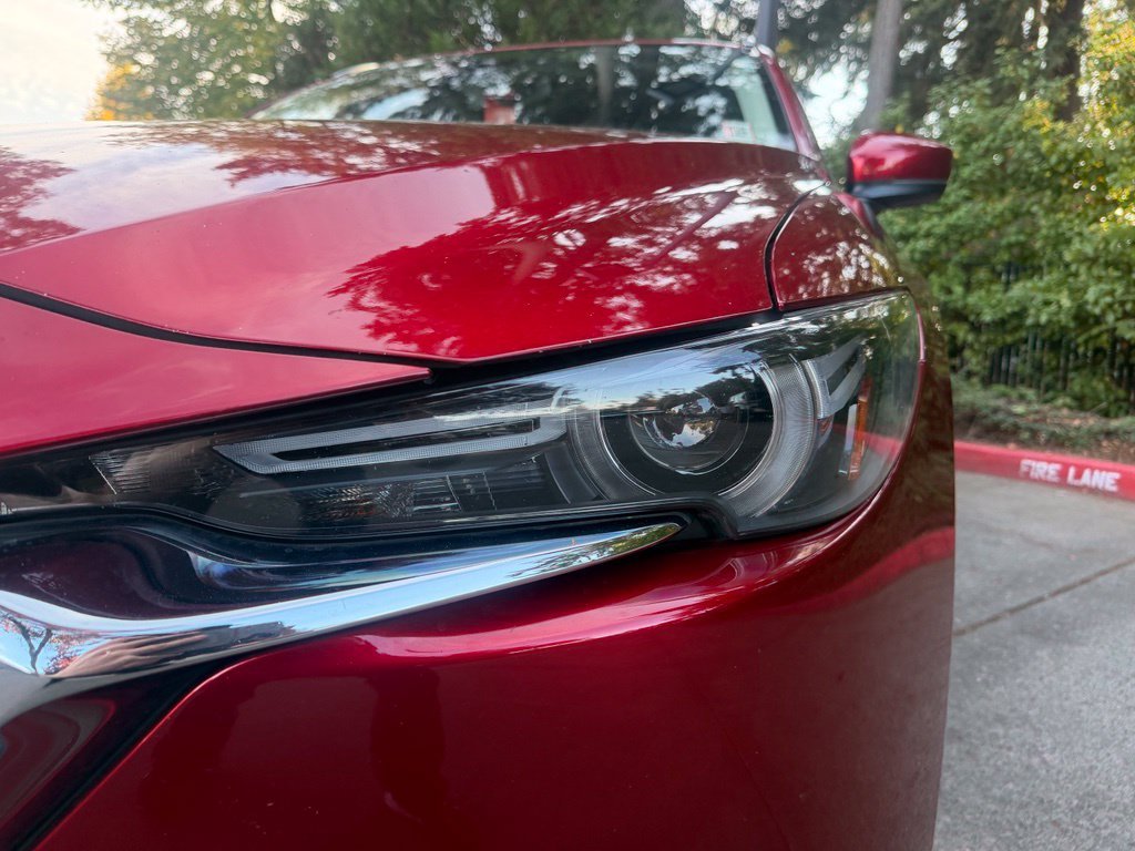 Used 2018 Soul Red Crystal Metallic Mazda Grand Touring image 10