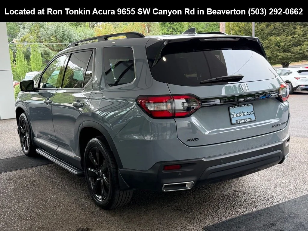Used 2025 Sonic Gray Pearl Honda Black Edition image 5