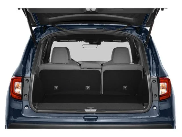 Used 2019 White Honda Touring image 11