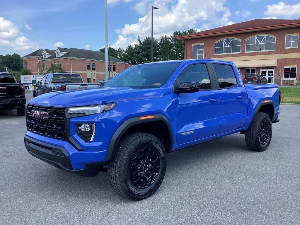 2026 GMC Canyon 4WD Elevation Crew Cab Short Box's photo