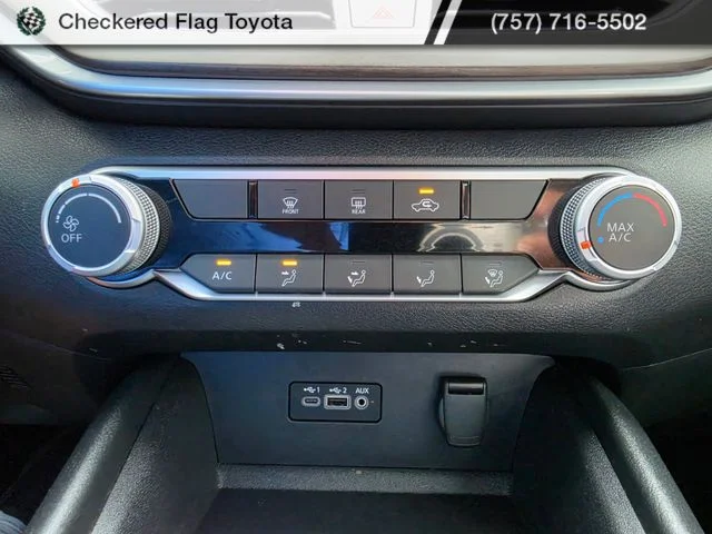 Used 2025 Gun Metallic Nissan 2.5 SV image 21
