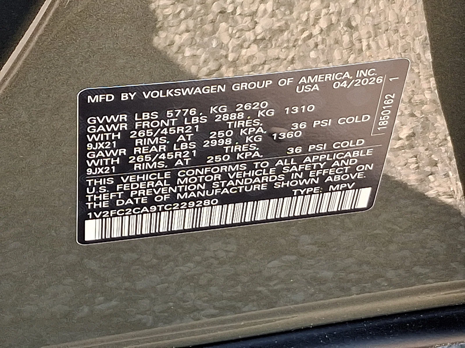 New 2026 Avocado Green Pearl Volkswagen 2.0T SEL Premium R-Line image 20