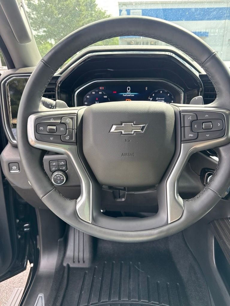 Used 2025 Black Chevrolet RST image 8