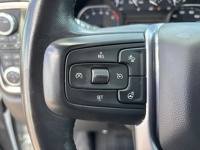 Used 2020 White GMC SLT image 20