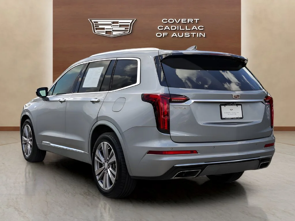Used 2025 Argent Silver Metallic Cadillac Premium Luxury image 3