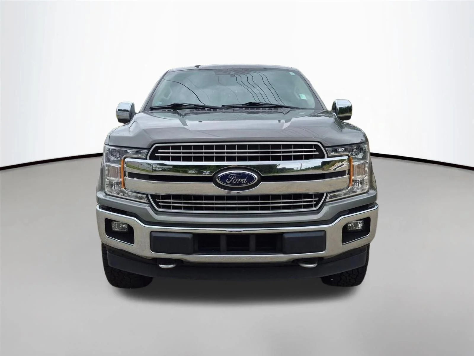 Used 2019 Ingot Silver Metallic Ford LARIAT image 2