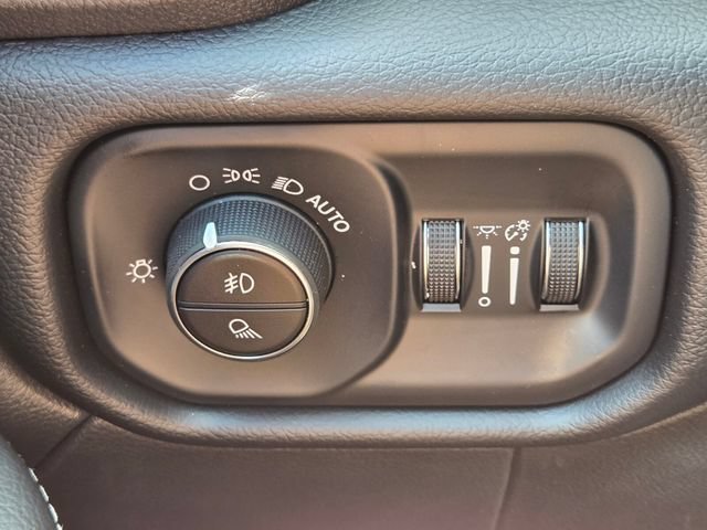 Used 2026 Ceramic Gray Clearcoat Ram Rebel image 21