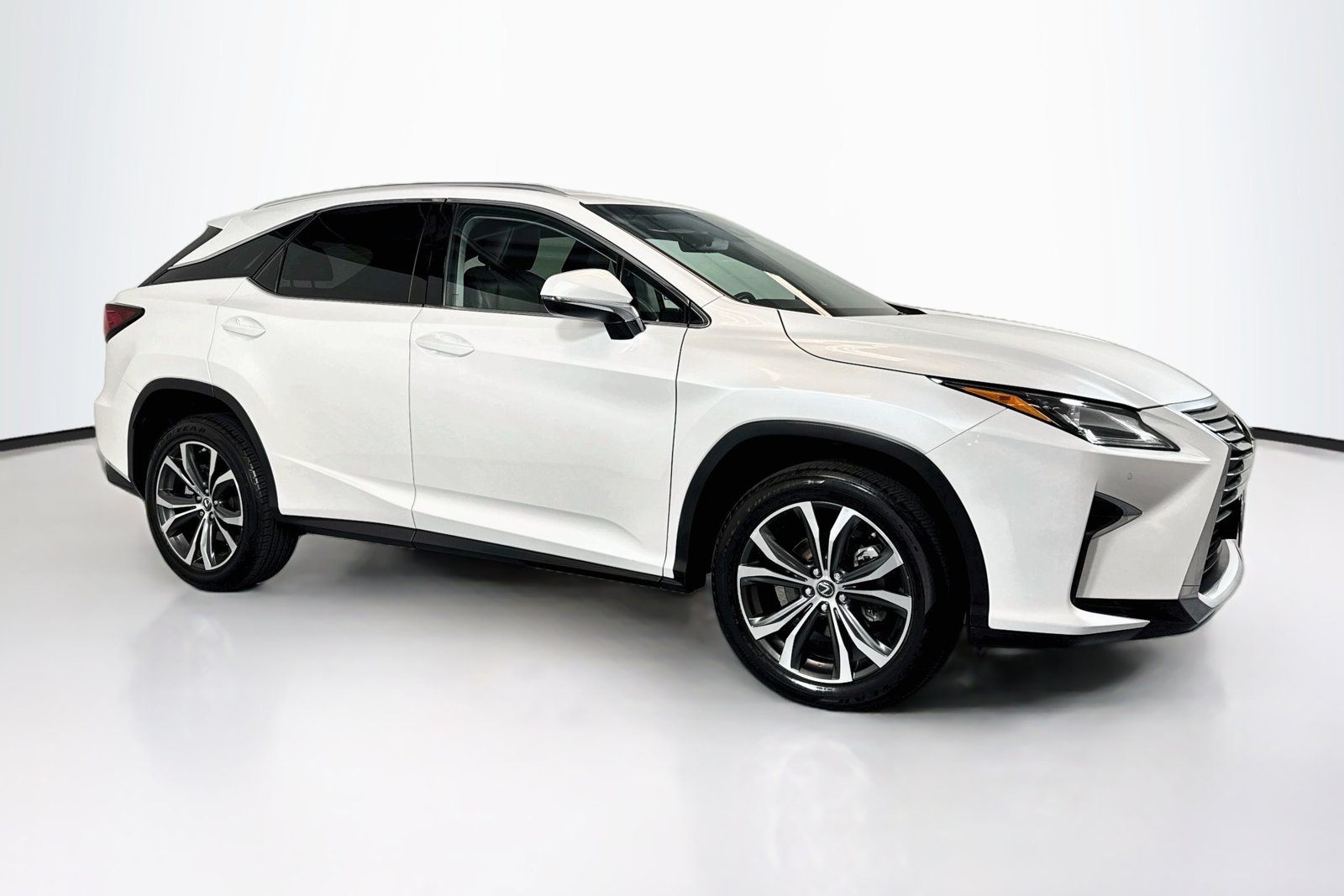 Used 2018 Eminent White Pearl Lexus RX 350 image 3