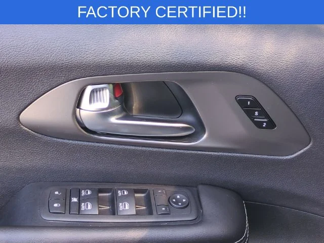 Used 2026 Black Chrysler Select image 13