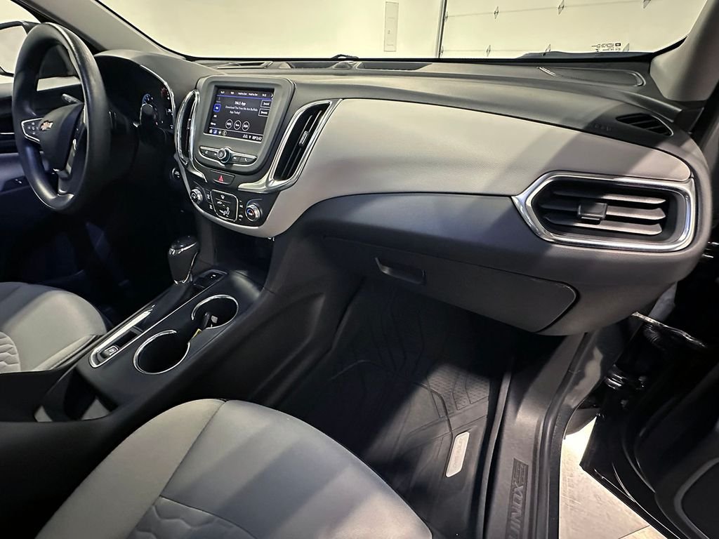 Used 2021 Gray Chevrolet LS image 27