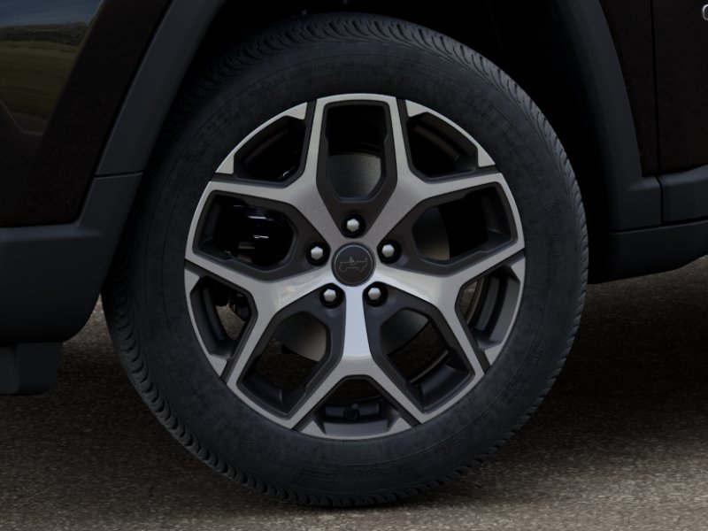 New 2026 Diamond Black Crystal Pearlcoat Jeep Limited image 34