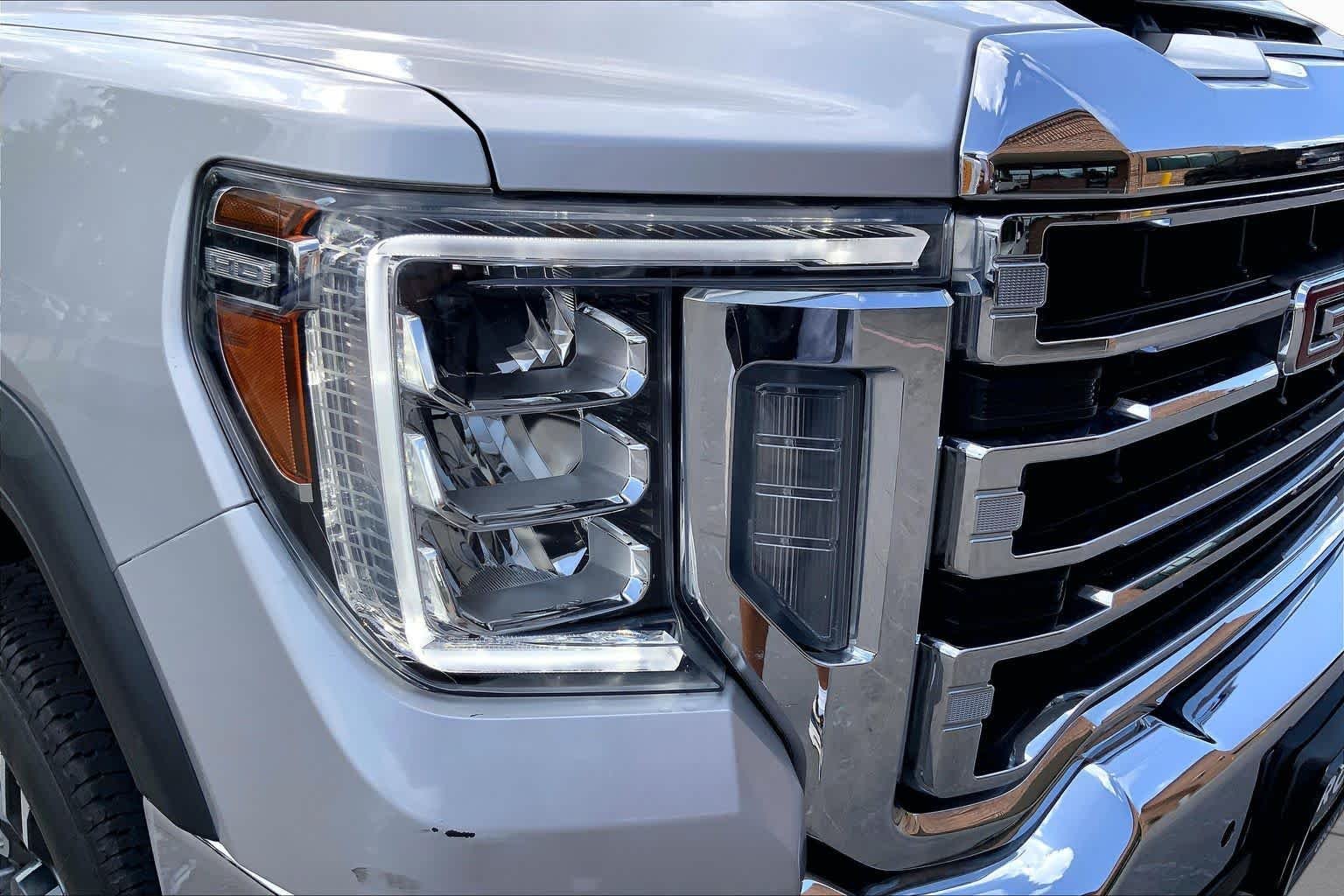 Used 2021 Quicksilver Metallic GMC SLT image 27