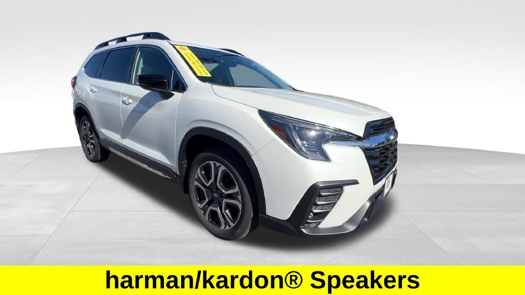 Used 2026 Crystal White Pearl Subaru Limited image 15