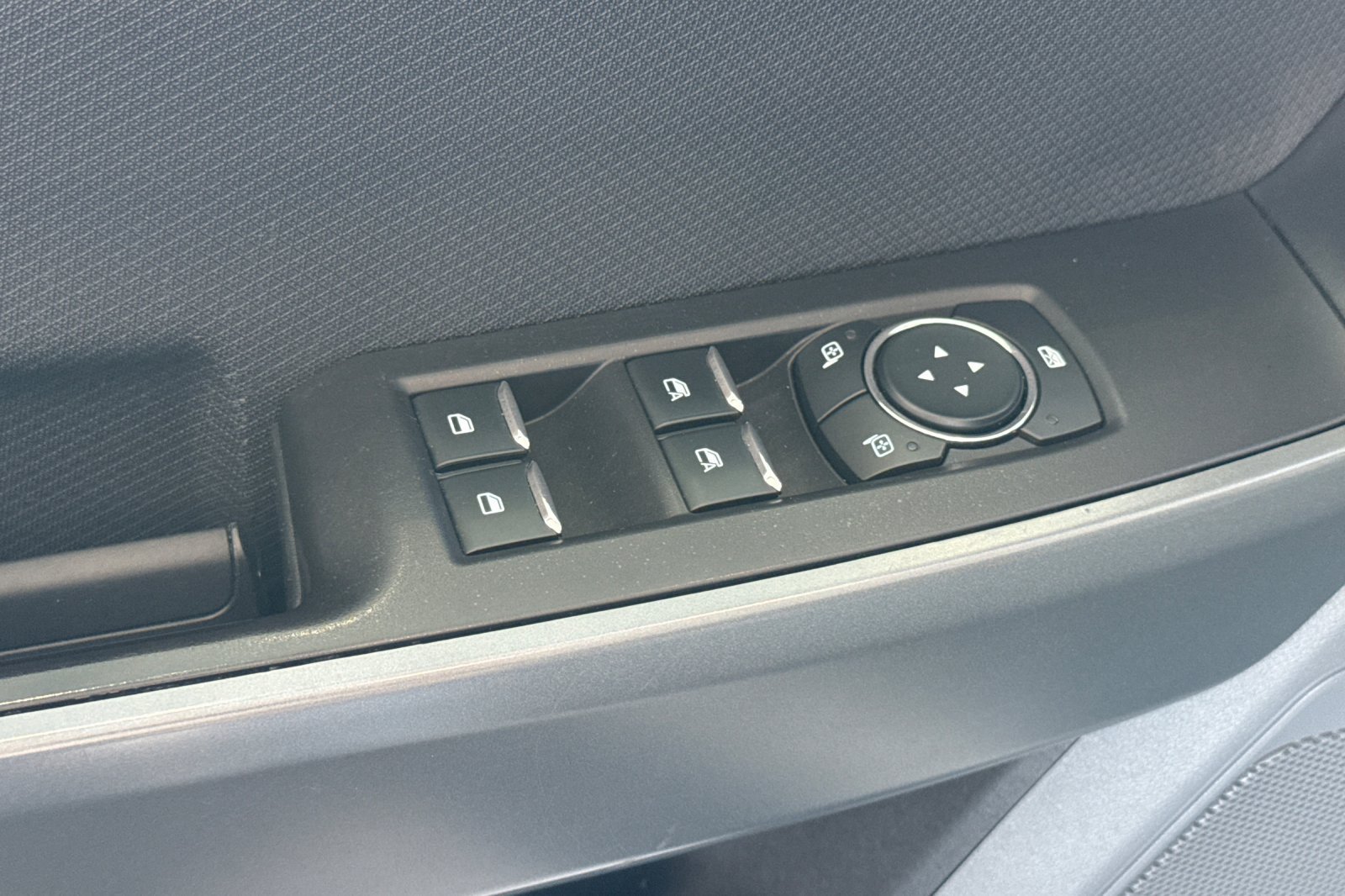 Used 2023  Ford XLT image 11