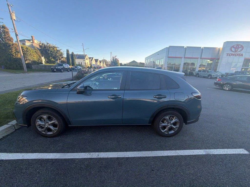 2026 Honda HR-V LX