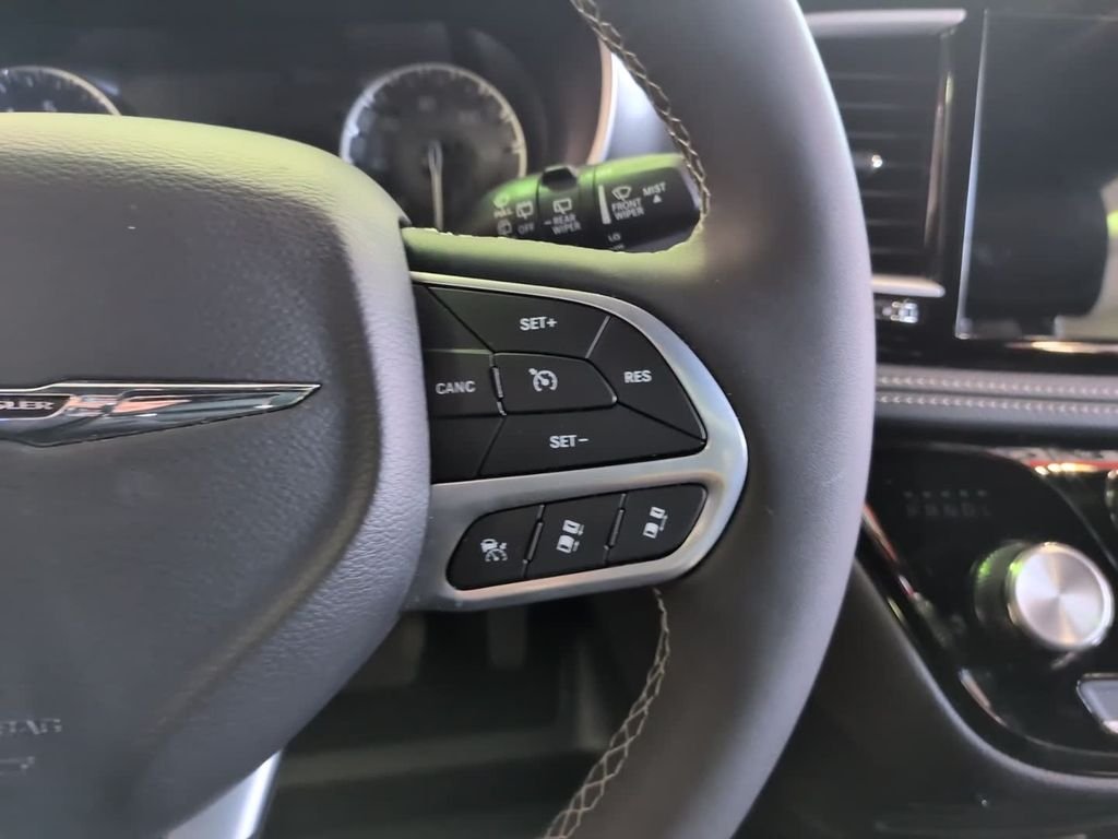 Used 2025 Black Chrysler Mobliity- Braunability - XI image 24