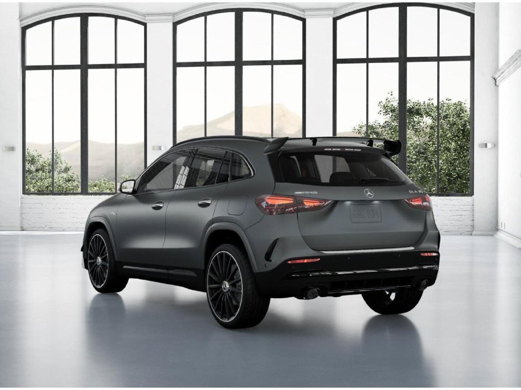 New 2026 MANUFAKTUR Mountain Grey Magno Mercedes-Benz AMG® GLA 35 4MATIC® SUV image 70
