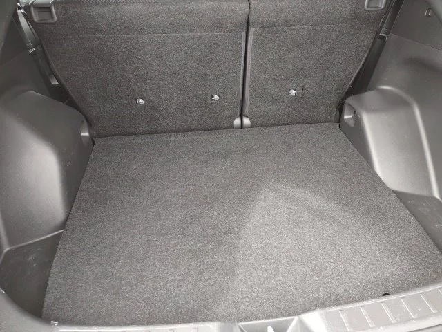 Certified Used 2024 White Mitsubishi  image 24