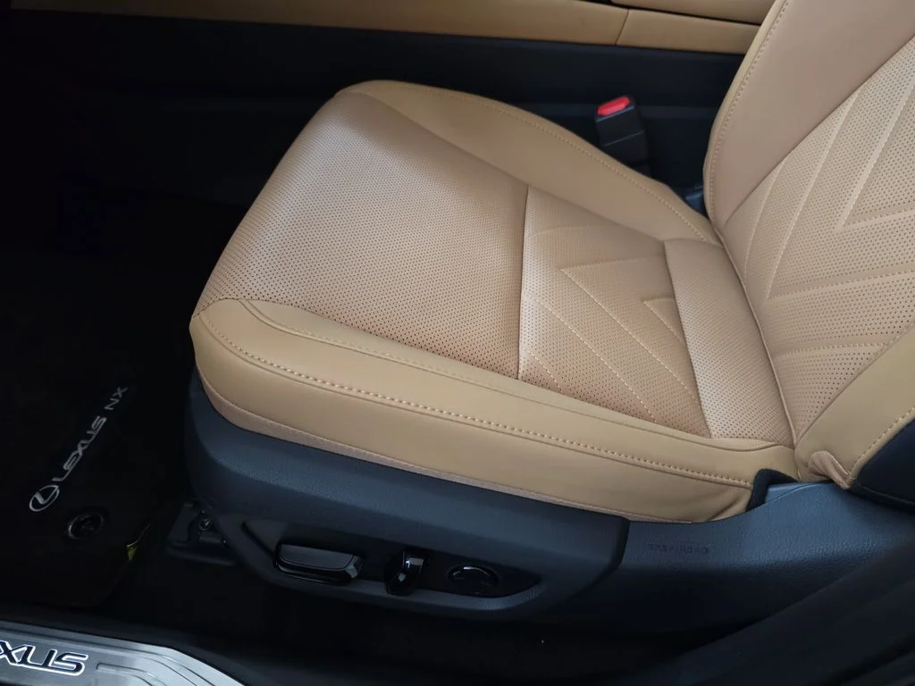 New 2026 Caviar Lexus PREMIUM PLUS AWD image 27