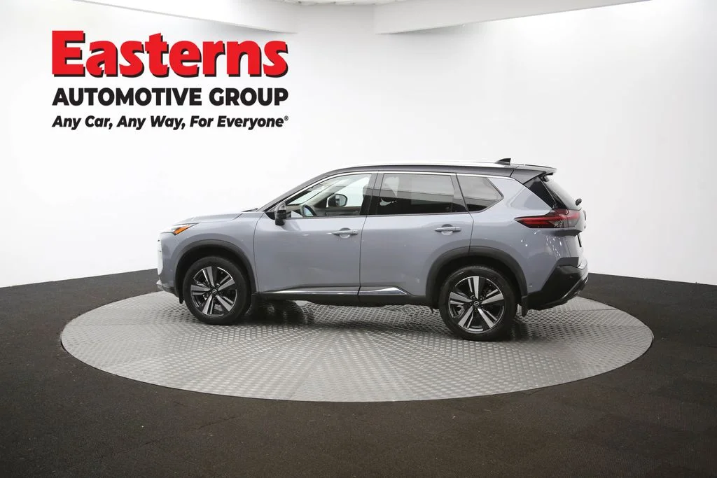 Used 2023 Gray Nissan SL image 63