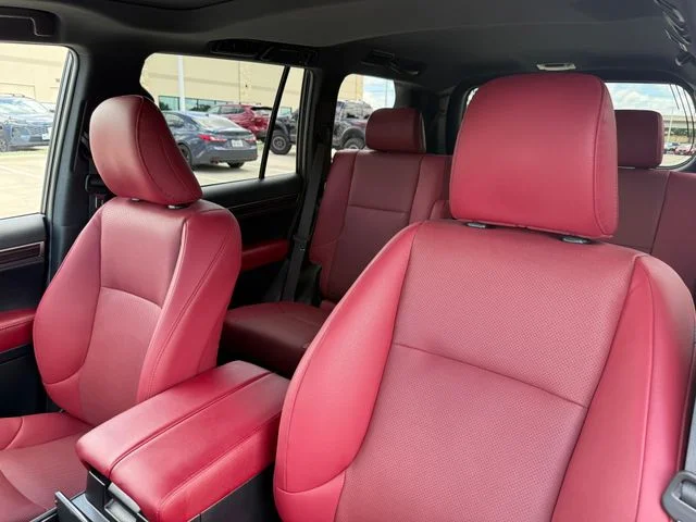 Used 2023 White Lexus 460 image 12