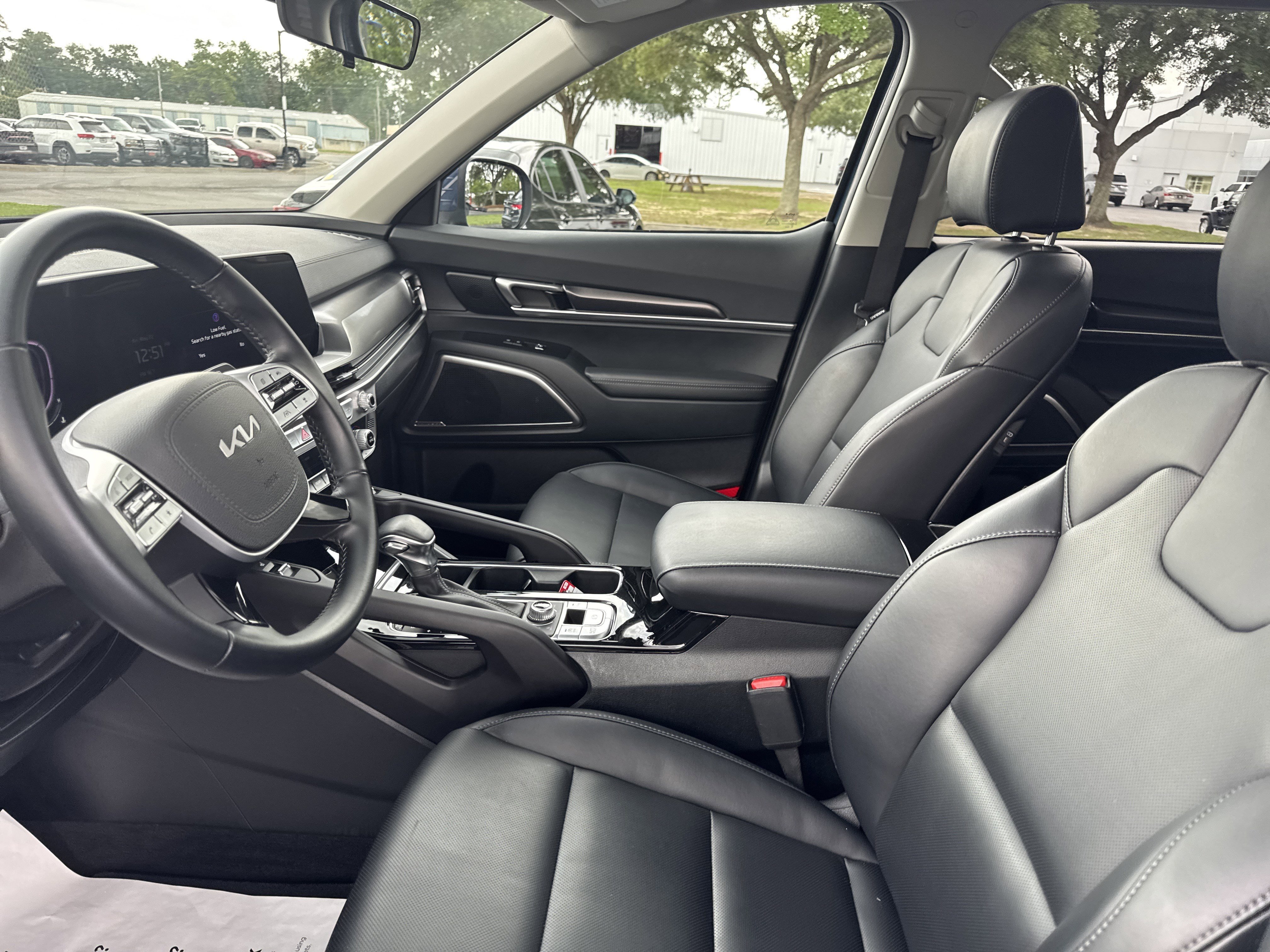 Used 2025 Midnight Lake Blue Kia S image 13