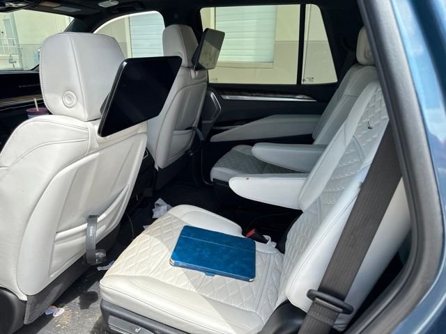 Used 2025 Blue Cadillac Sport Platinum image 9