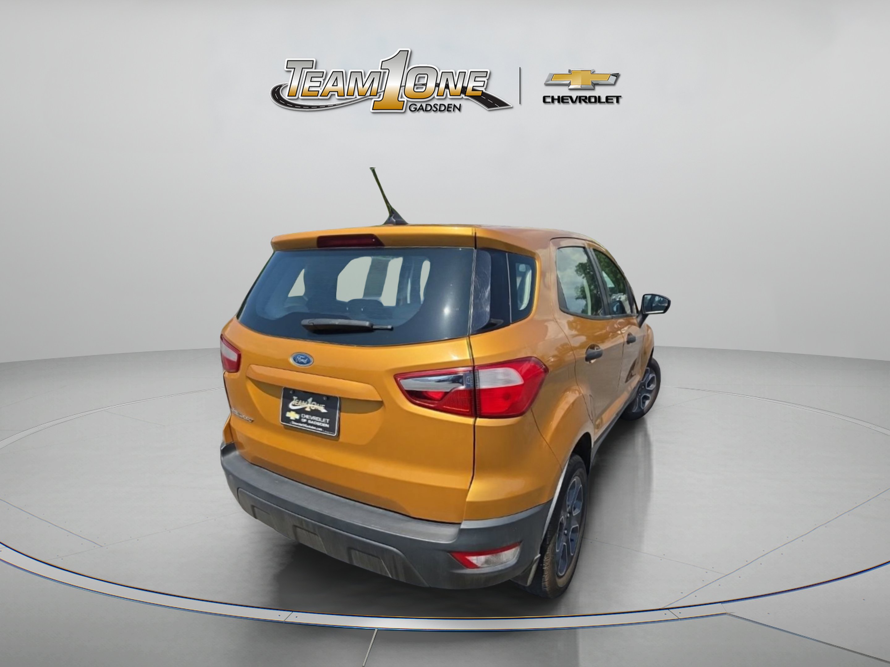Used 2021 Yellow Ford S image 7