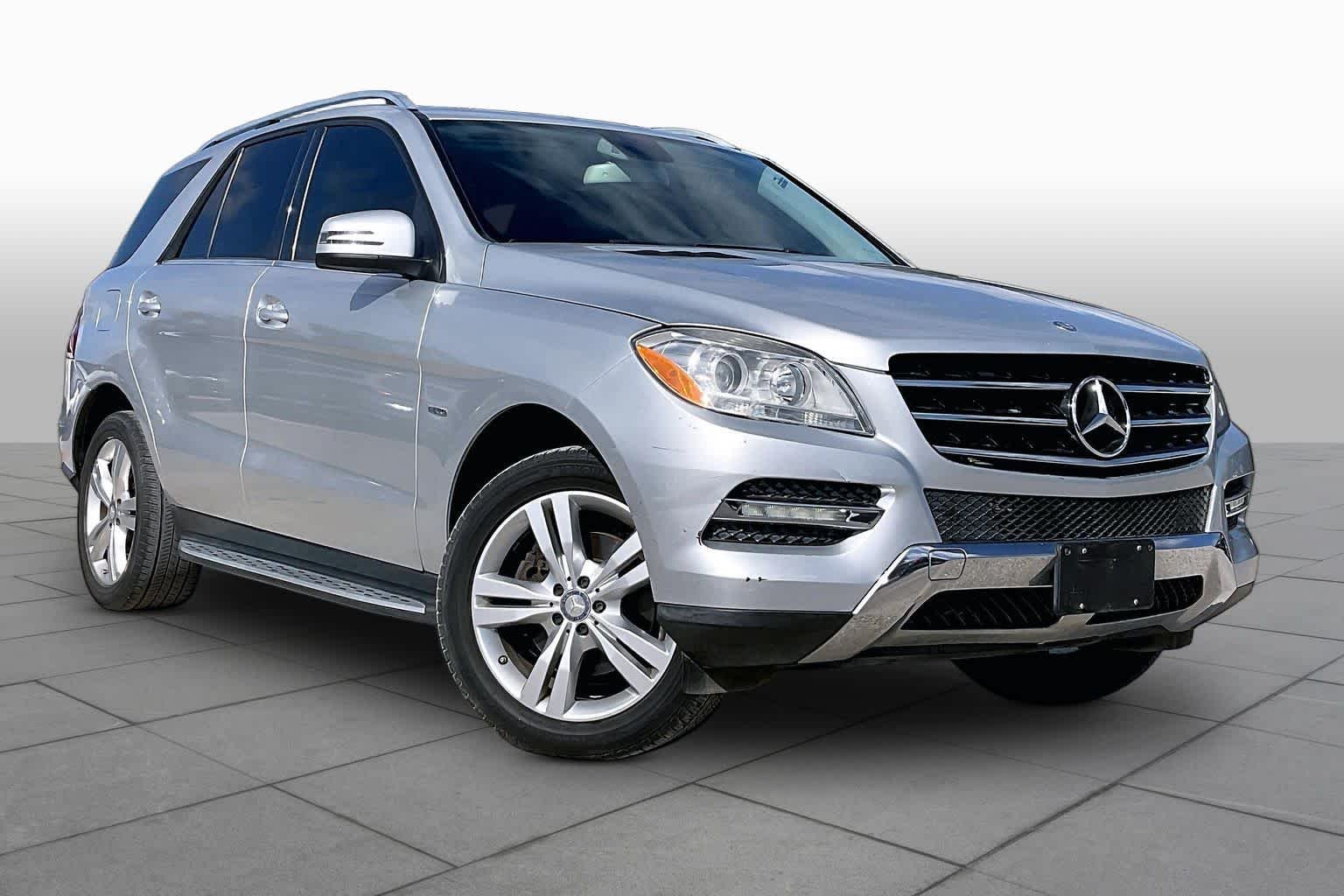 Used 2012 Iridium Silver Metallic Mercedes-Benz ML 350 BlueTEC® image 2