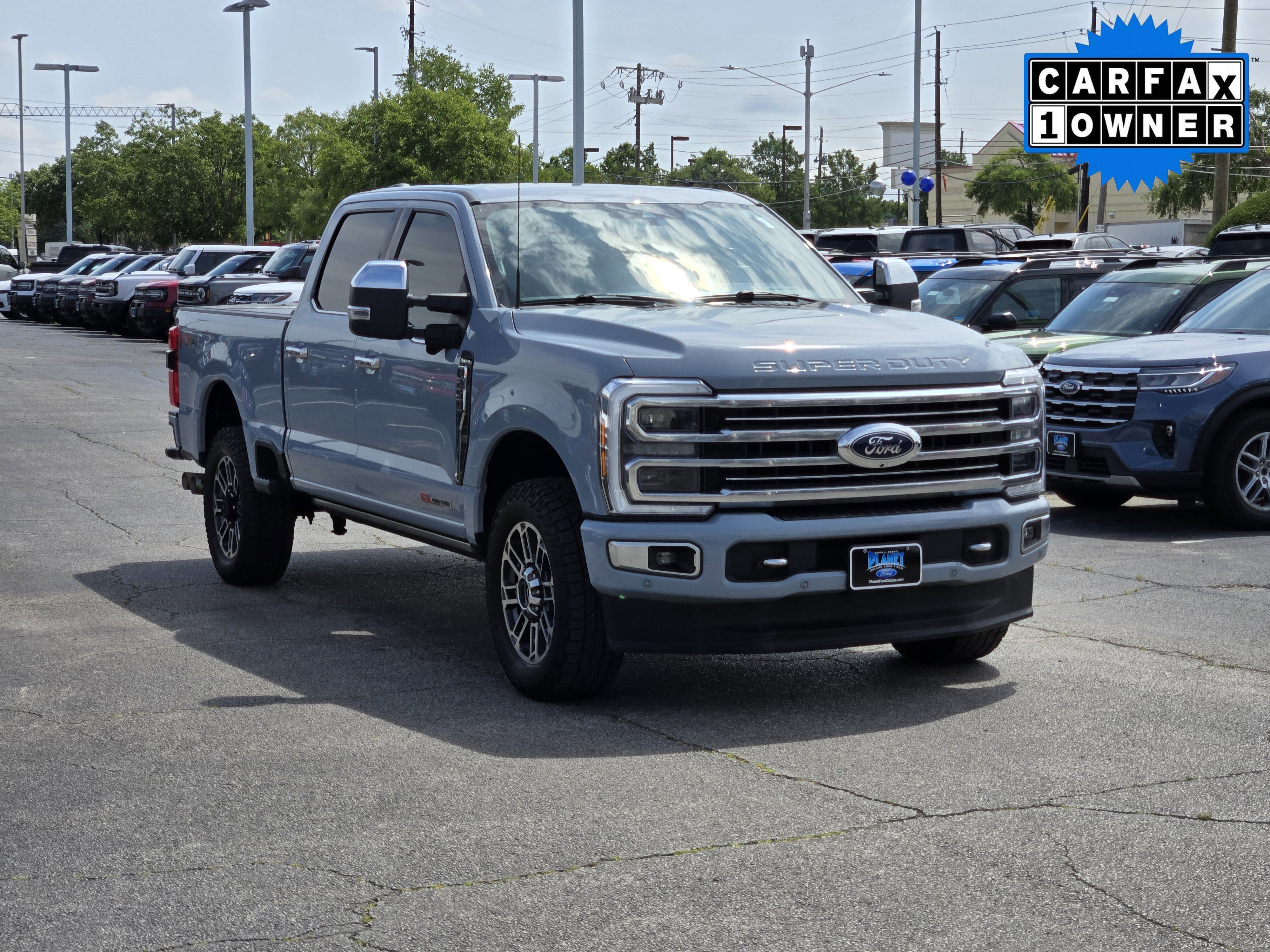 Used 2024 Gray Metallic Ford Limited image 3