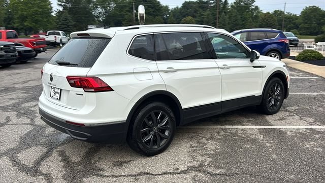 Used 2022 Pure White Volkswagen 2.0T SE image 29