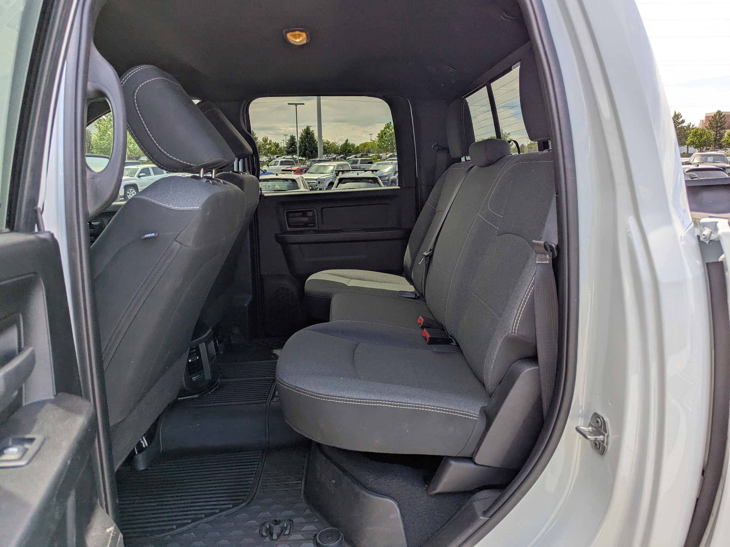 2024 RAM Ram 3500 Pickup Tradesman - Photo 28