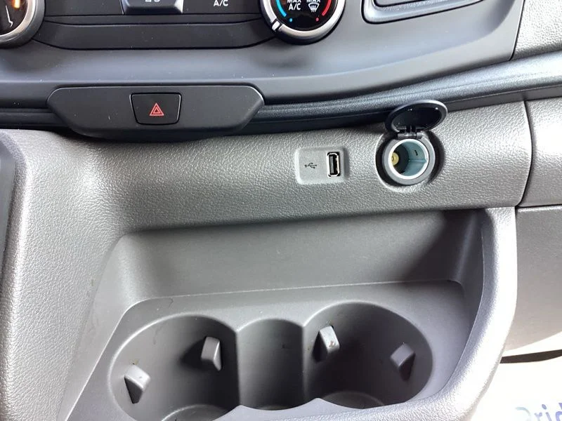 2025 Ford Transit Van Base - Photo 28