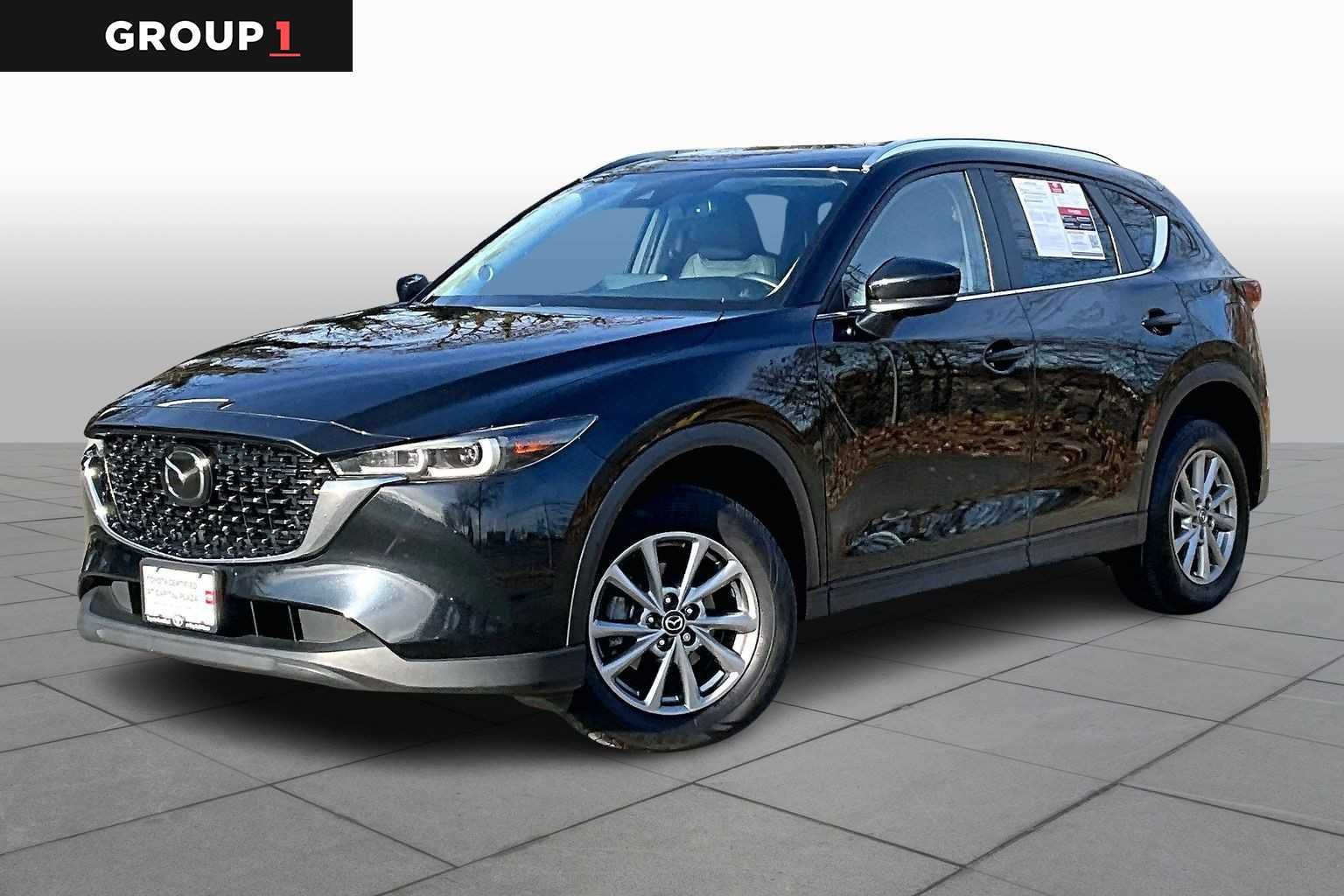 2022 Mazda CX-5 S Preferred package