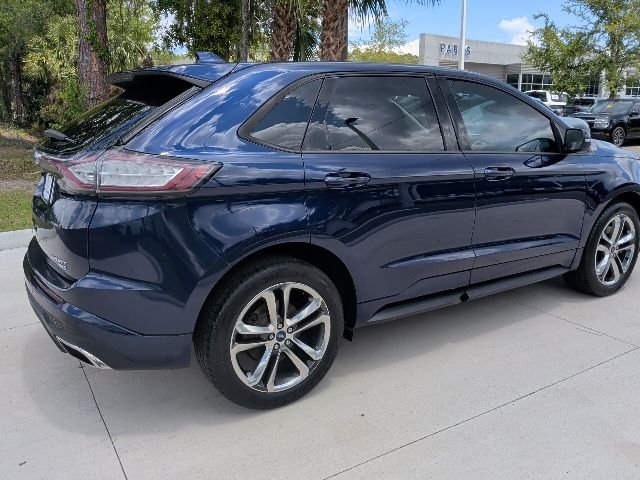 Used 2016 Blue Ford Sport image 6