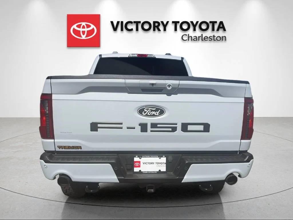 Used 2025 White Ford Tremor image 4